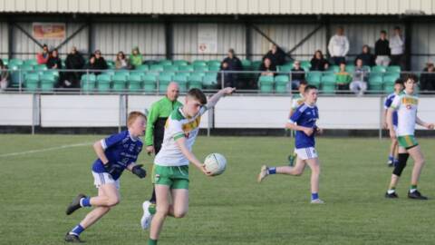 An Ríocht U15 Footballer Ryan Campbell pictured in action with a victorious win over Warrenpoint last Thursday in Dunnaval on a scoreline of 4:12 to 2:7 congratulations to the team, management, and credit to Robbie Marsh for the photographs. 